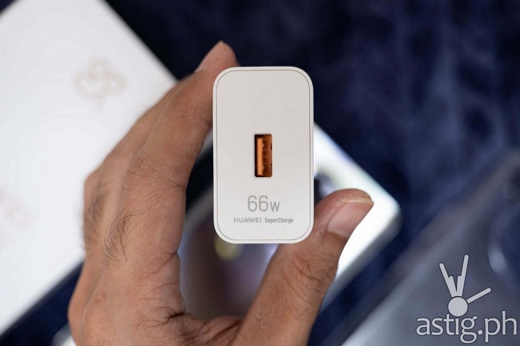 سرعت شارژ گلکسی S22 مشخص شد + مقایسه سرعت شارژ با رقبا nova8i supercharge 001 - سرعت شارژ گلکسی S22 مشخص شد + مقایسه سرعت شارژ با رقبا