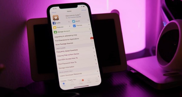 به زودی اولین ابزار جیلبریک iOS 15 عرضه میشود Jailbreak ios 15 - به زودی اولین ابزار جیلبریک iOS 15 عرضه میشود